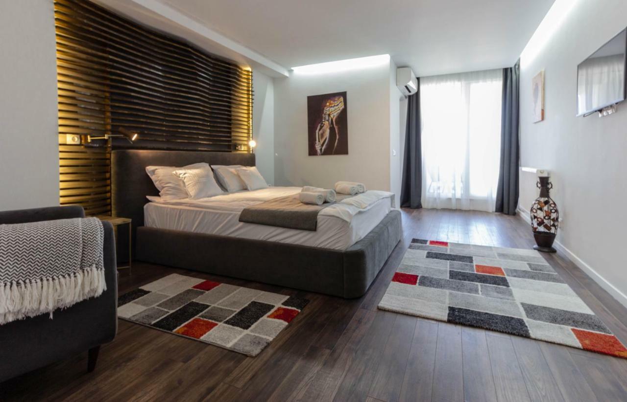 Ares Aparthotel Kaloşvar Oda fotoğraf