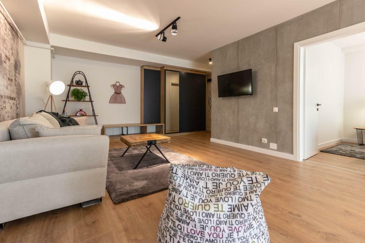 Ares Aparthotel Kaloşvar Dış mekan fotoğraf